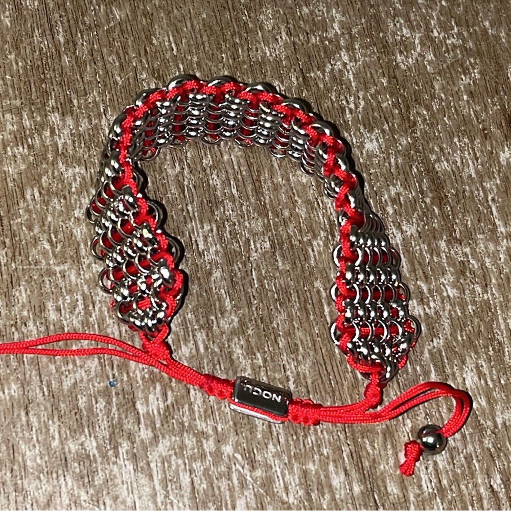 NOGU Red and Silver Chain Bracelet